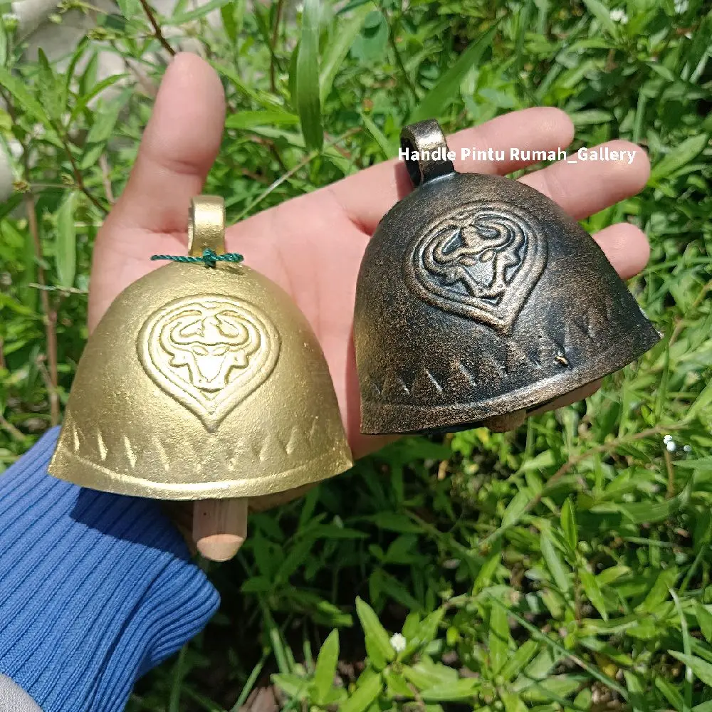 Bel Pintu Kluntung Klontong Kalung Sapi Kambing Hewan Ternak no.2 Kuningan Anti Gold