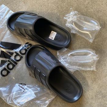 Product Review of Dép Đúc ADI Nam Nữ I Dép 3 Sọc Mẫu mới I Dép Thể Thao I Chất Liệu EVAI Quai Ngang DéP Đế Bằng from H**t 0