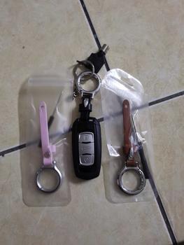 Product Review of Loket rantai kunci kereta, bahan kulit, rantai Cincin Kunci Gantung, sesuai untuk lelaki dan wanita, Cincin Logam Tahan Lama Sejagat, Reka Bentuk Kreatif, Penggayaan Kereta, Item Hadiah from A**8 0