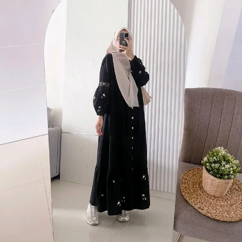 Tyara dress by Latasha Outfit 4