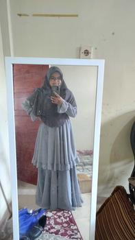 Product Review of L HAURA SCARF HIJAB MALAY SYAR'I Empat Nyaman Oval Polycotton from m**4 1