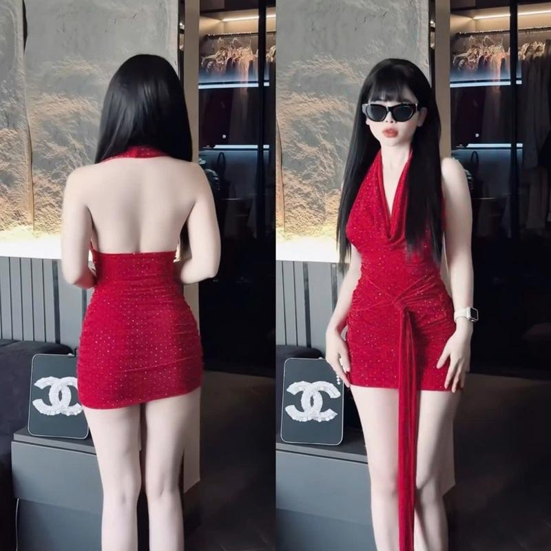 Váy Yếm Kiểu Dáng Ngắn Chất Nhung Đính Đá Vạt Trước Dài 40/60kg 0