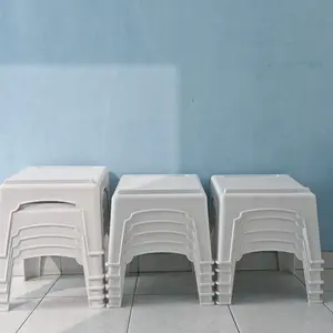 Meja Plastik untuk Ngaji Mengaji Serbaguna - Random Colour