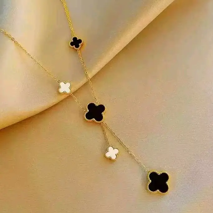Kalung Titanium Wanita Ratai liontin bunga Hitam Putih Kalung Wanita fashion Juntai 2 Warna 8