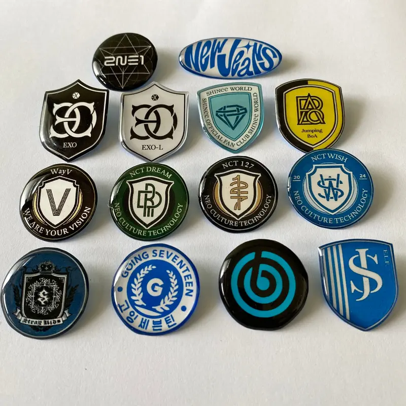 BROS KPOP LOGO EXO NCT NEWJEANS BOA SVT WAYV SHINEE TVXQ PIN KPOP 1