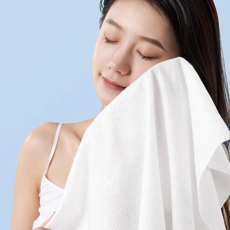 Product Introduction of Compressed Bath Towel Tablets Disposable Bath Towel 70cm x 100cm Large Bath Towel Travel Towel Reusable for Hotel Camping Sports Hiking Beach Swimming Vacation 4