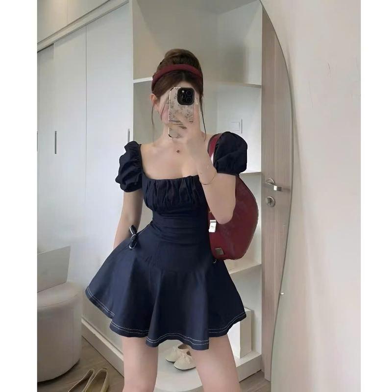 BIGSIZE HIẾU HIẾU (55-95KG) - Váy jeans nữ dáng ngắn cổ vuông tay phồng tiểu thư D489