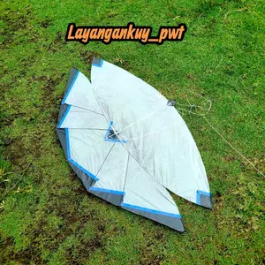 Layangan papiran motif hitam list warna full fiber super lentur lemes