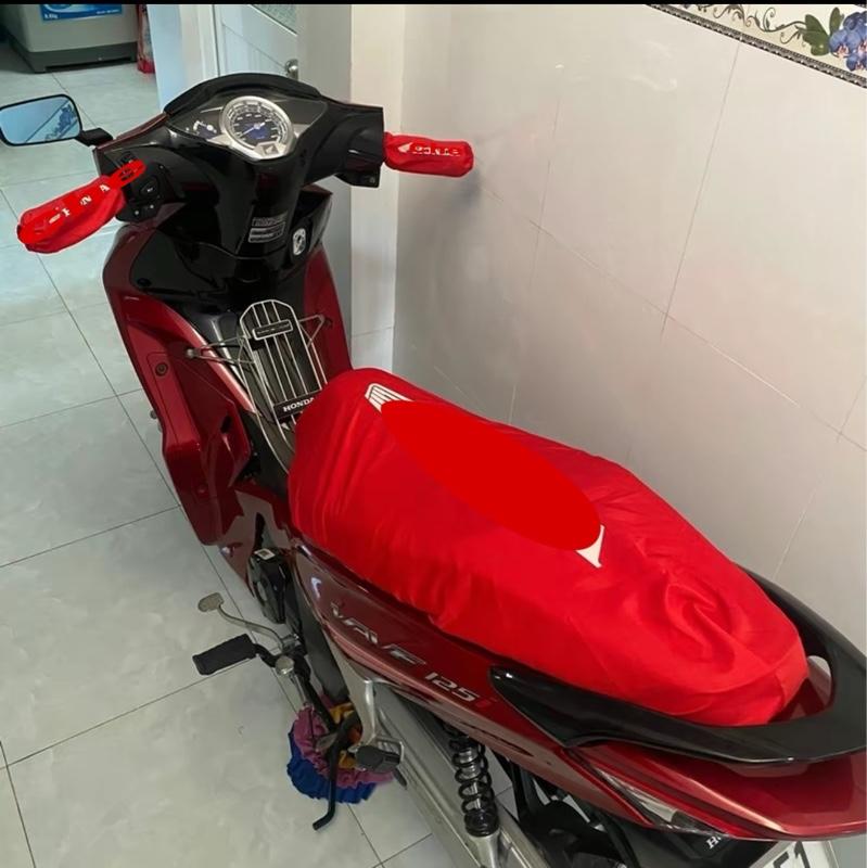 Product Introduction of Combo áo trùm yên và bọc tay xe máy da yên 7