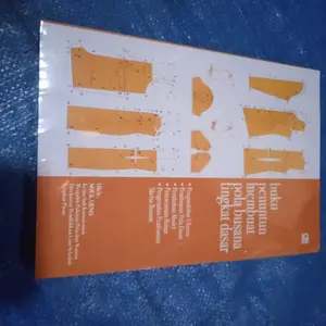 Buku penuntun membuat pola busana tingkat dasar by SOEKARNO