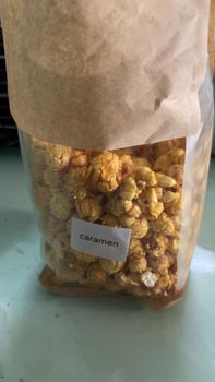 Product Review of 1kg.bắp rang bơ mỹ siêu to siêu ngon,giòn,dủ 7 vị caramen,phô mai trứng muối,mật ong,trà xanh,socola, bơ sữa,popcorn from T**w 0