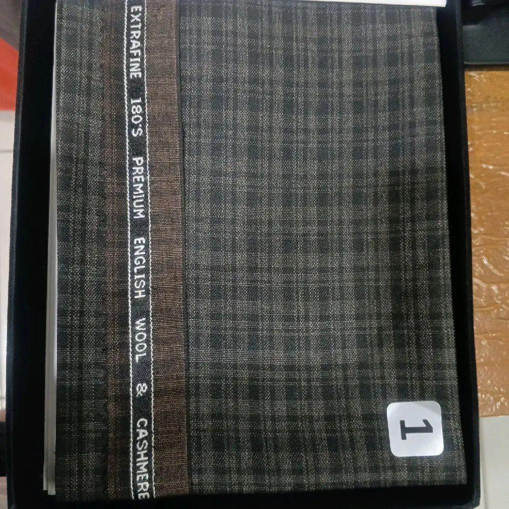 Bahan semiwool Kotak kecil Pria cocok untuk setelan safari dan jas  lebar 1.5 mtr
