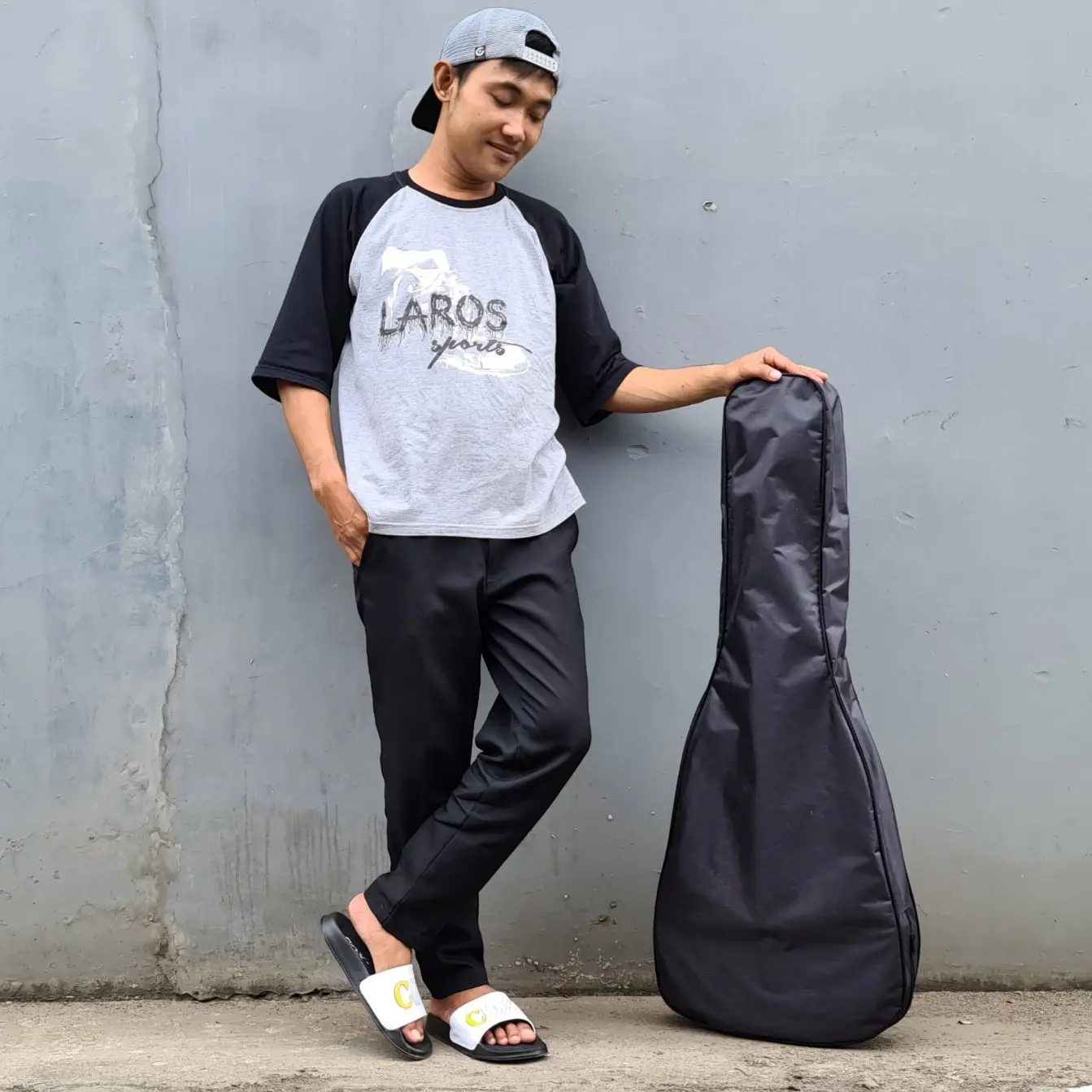 Tas gitar akustik murah  jumbo P.110CM L 45CM T 12CM   untuk  gitar 3/4 P 107CM L 41CM T 11CM waterproof model  gendong belakang bahan polyster anti air sarung gitar cod akustck gitar