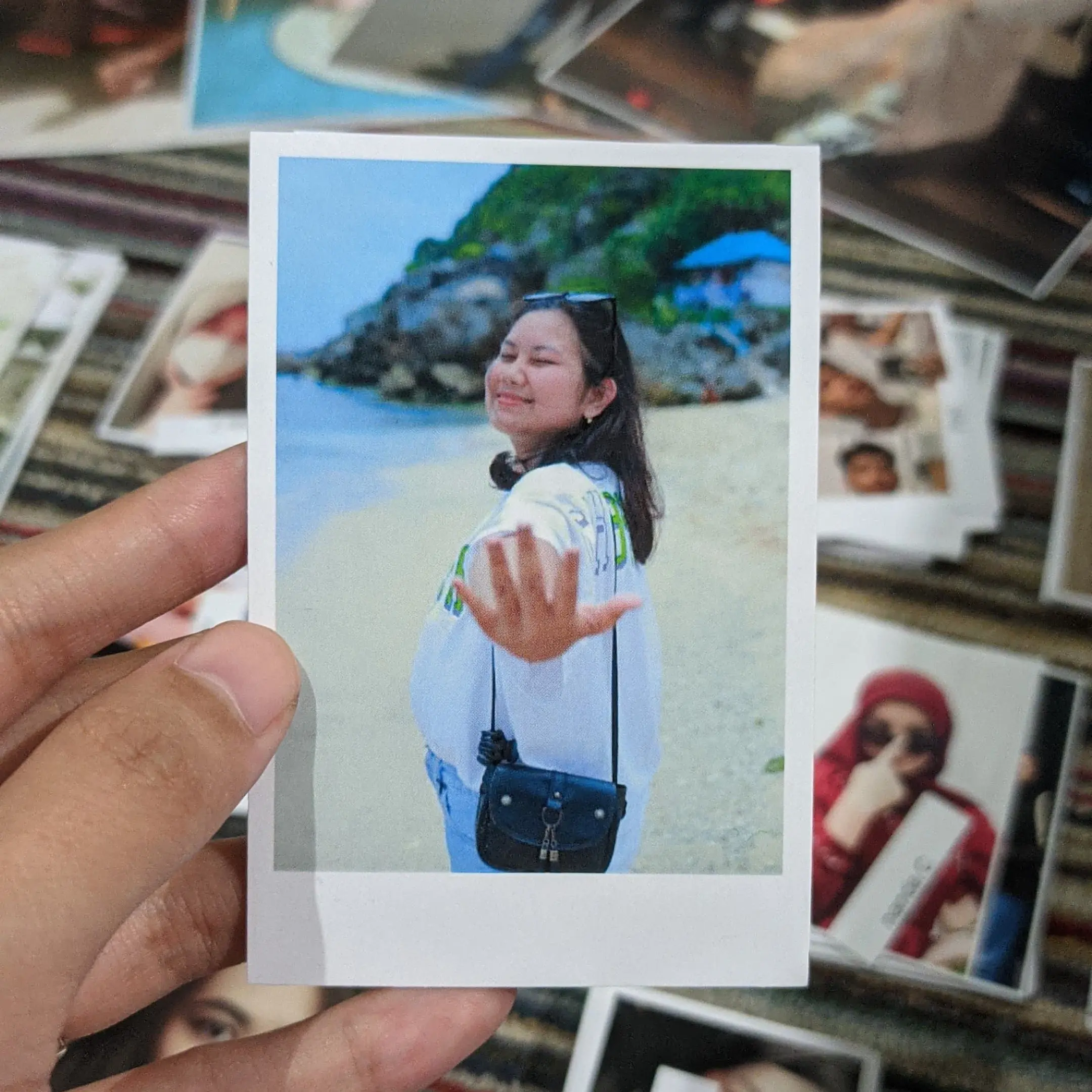 CETAK FOTO 2R POLAROID Paket 25 foto - Cetak Ivory