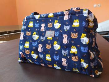 Product Review of TRAVEL BAG JUMBO LIPAT PRIA WANITA TAS DUFFEL WEEKENDER MODEL JINJING UNTUK BAJU PAKAIAN BEEPRGIAN BAHAN KAIN KANVAS MOTIF TTBKM TM 02 from M**💕 0