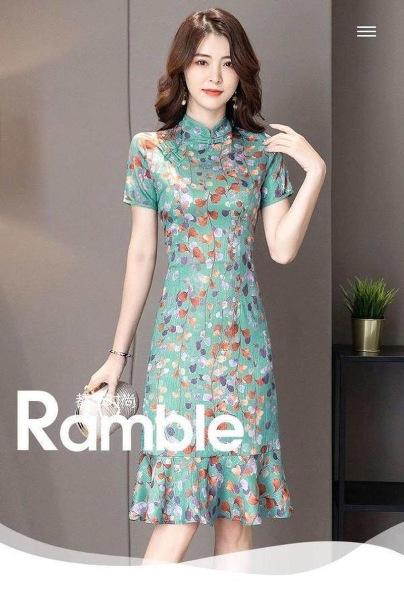 Product Introduction of Modern Cheongsam Dress 2024 Young Style Elegant Daily Style Cut-Bone Cheongsam Summer  New Style Chinese-style Vintage Slim Fit Improved Cheongsam Dress 10