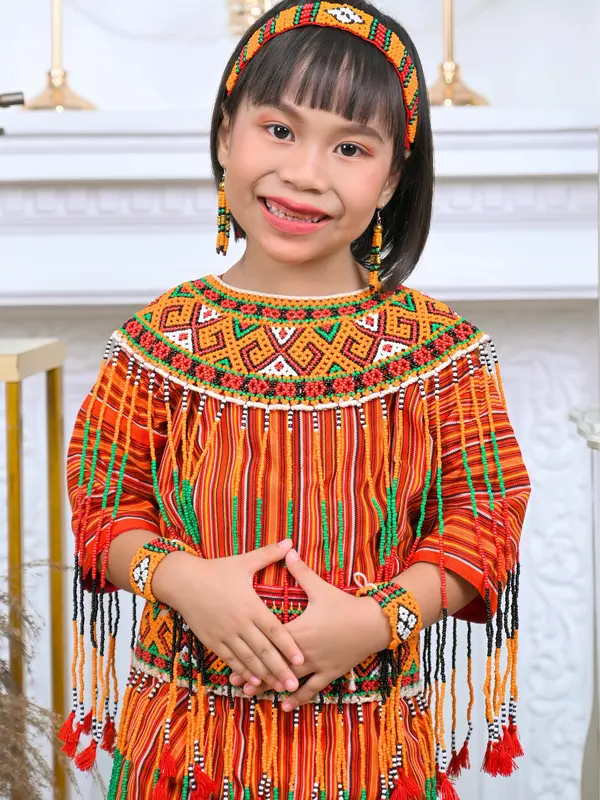 Baju Toraja Tallubuku Pakaian Adat untuk Anak Perempuan TK, SD, SMP, dan SMA Kain Tenun Asli Toraja 0