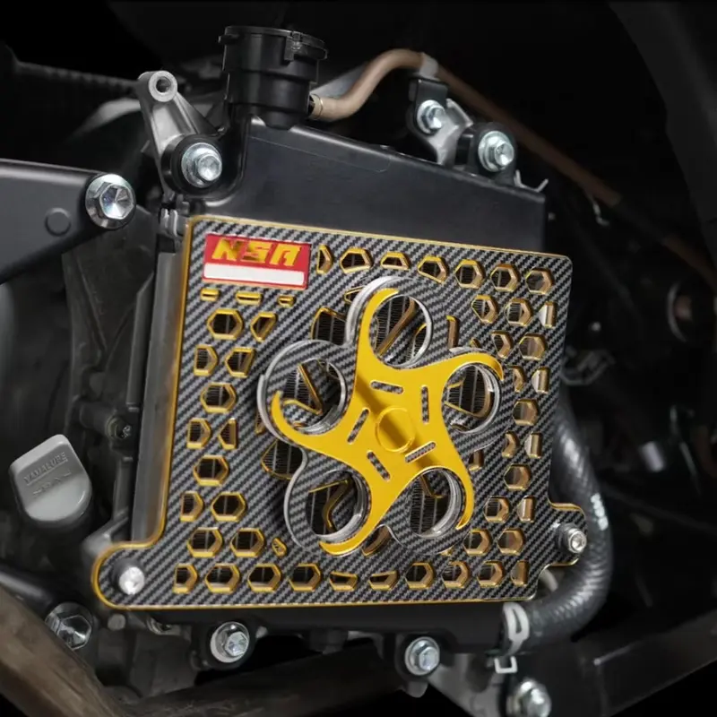 COVER RADIATOR SPINER HONEY COMB CARBON SERIES TUTUP RADIATOR VARIO AEROX NMAX LEXI PCX AKSESORIS  Motorcycle Gold Karet 3