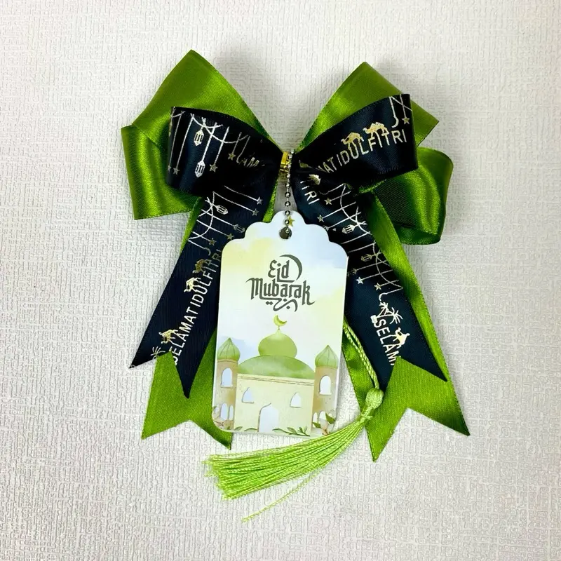 Pita Hangtag Souvenir Wedding / Pita Hangtag Single Motif . Pita hampers. Pita jadi pita instan ukuran 12cm x 14cm Pita Hangtag Souvenir Wedding / Pita Hangtag Single Motif . Pita hampers. Pita jadi pita instan ukuran 12cm x 14cm