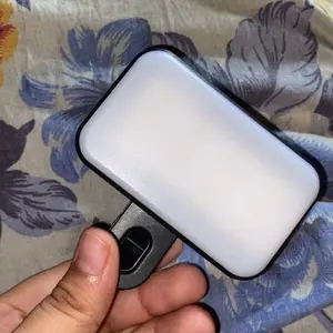 LED CUBE Light with Clip Lampu Mini Selfie Lighting Konten 3 Warna Portable LED Light untuk Selfie dan Fotografi Lampu Saku Kecantikan