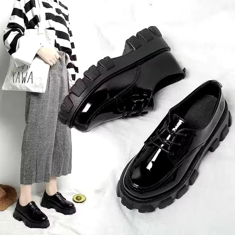 Vazka22 Store Sepatu Wanita Docmart Sneakers Korea Fashion Shoes Terbaru