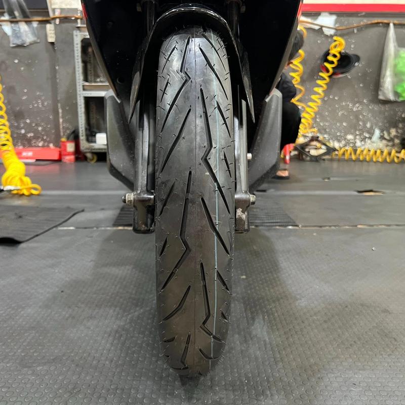 Vỏ xe (Lốp) Pirelli Diablo Rosso Sport 80/90-14 - 90/90-14 dành cho xe AB 110/125, Vision, Vario 125, Click Thái, Genio, Beat...các đời (150033) (150034)