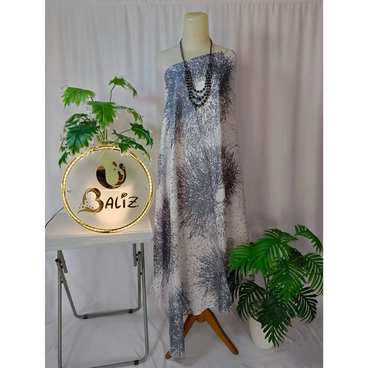 Kain pantai motif aqila - kain artis - sarung bali - kain bali - sarung pantai - selendang pantai - kain pantai bali - kain pantai murah