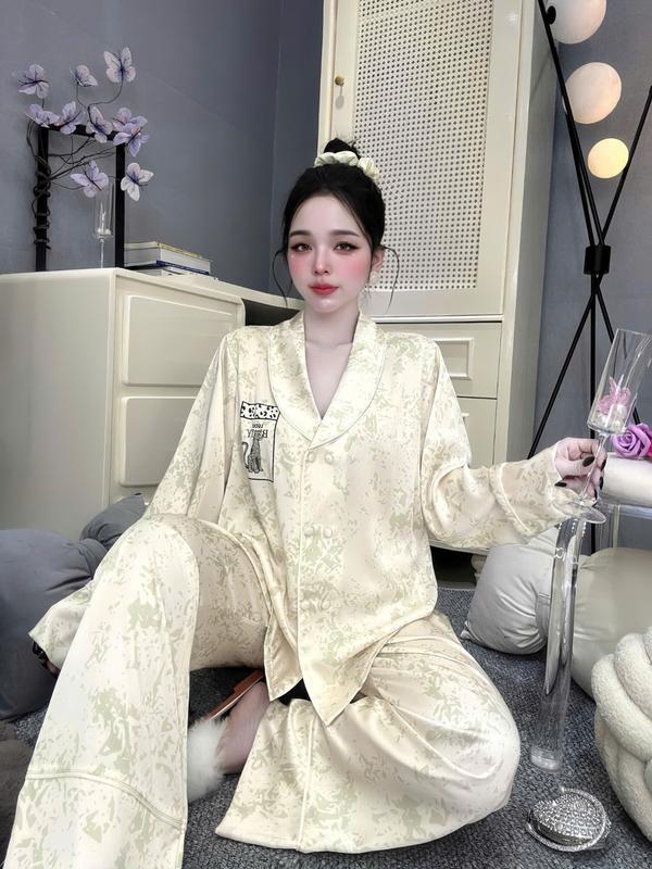 Đồ Bộ Pijama Nữ Lụa Latin Tơ Tằm Thoáng Mát Cổ Sam Tay Dài Quần Dài In Họa Tiết Beo Trắng Kem Size 45-60kg và 61-75kg Có Bigsize Women Dài Tay