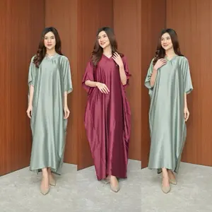 Daster terbaru kekinian,bahan armany silk sutra viral Dres V nack Gamis Premium Mewah dan nyaman untuk tidur dan acara santai Wanita