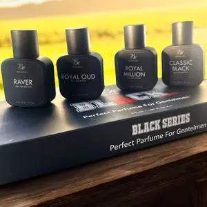 Boyroses Black Series Paket Parfum Cowok 4pcs Raver Royal Oud Classic Black Royal Million Aroma Maskulin Eksklusif Kemasan Elegan Mewah