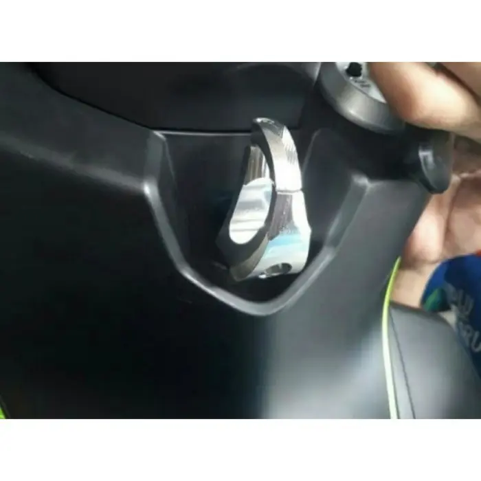 Gantungan Jempol CHA Cantelan Barang Nmax Connected 2020-2024 Premium 4
