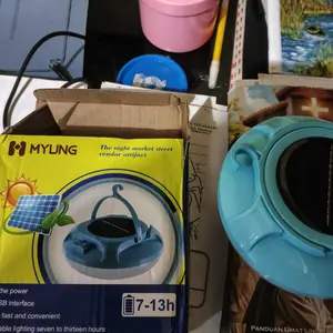 HJS Lampu Emergency UFO Gantung Solar Panel 300W 400W 500W Hemat Energi Lampu Camping Rumah dan Outdoor dengan Dual Pengisian USB & Solar Panel dan 3 Level Kecerahan