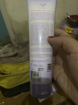 Product Review of MOOI Brightening Tone Up Booster Body Lotion (Terlaris)  Handbody Mencerahkan Niacinamide Pencerah Tubuh from t**u 3
