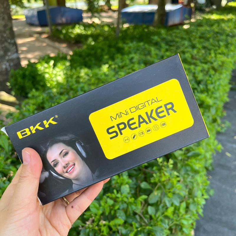 Bản Mới Loa cho bé tắm ngôn ngữ BKK có thêm Bluetooth tiện lợi chỉ loa 3 pin và dây sạc