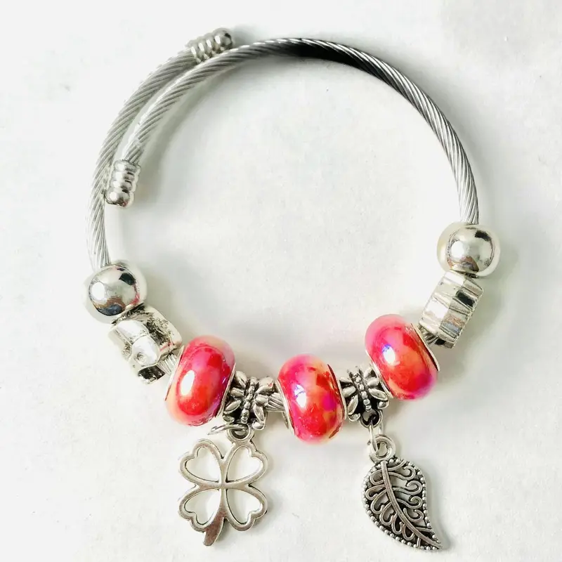 Gelang Bangle Keras Warna Warni Menambah Kesan Berani dan Modis Untuk Penampilan Anda Bracelets 1