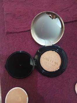 Product Review of GMEELAN Black Truffle PCA Zinc Antioksidan Air Cushion 7g+10g High Coverage Cushion Dengan Kandungan Skincare Mencegah Kekusaman Dan Kulit Kering Sepanjang Concealer Foundation Wajah Extract Mencerahkan Lasting Compact Bedak Padat from u** 2