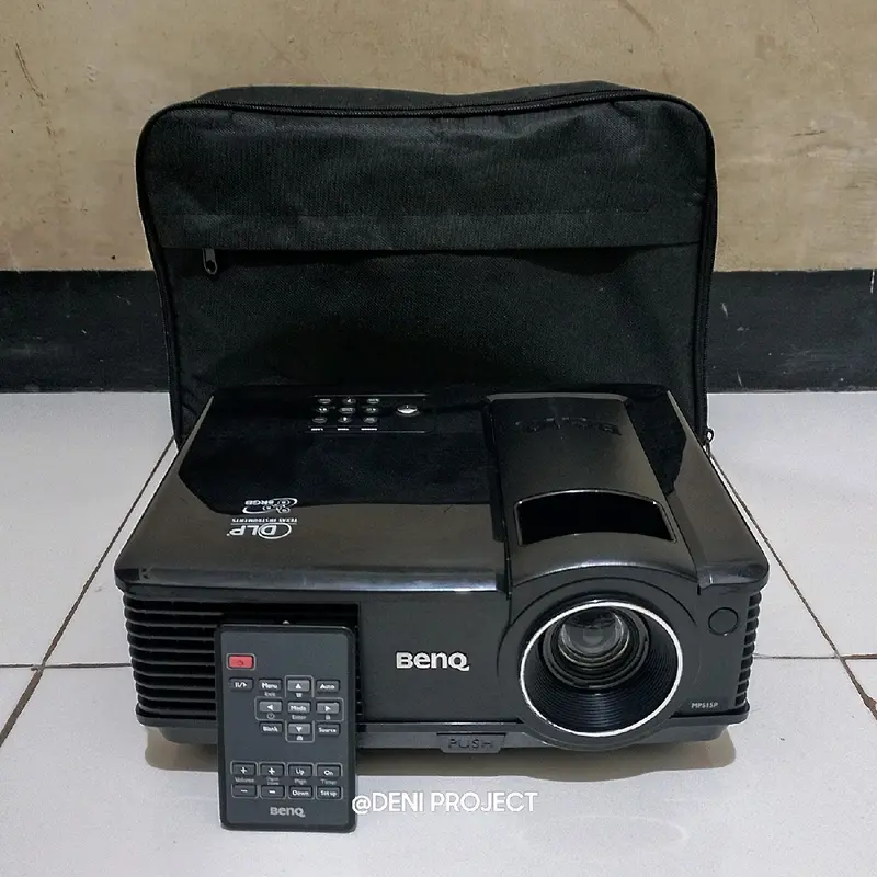 proyektor benq mp515 cocok untuk nobar 1