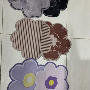 YTJ Keset Menyerap Air bentuk special Motif Bunga Cantik | 38x58cm | tebal 2,5mm Keset Kamar Mandi Karet Menyerap Air Cepat Kering Keset Kaki