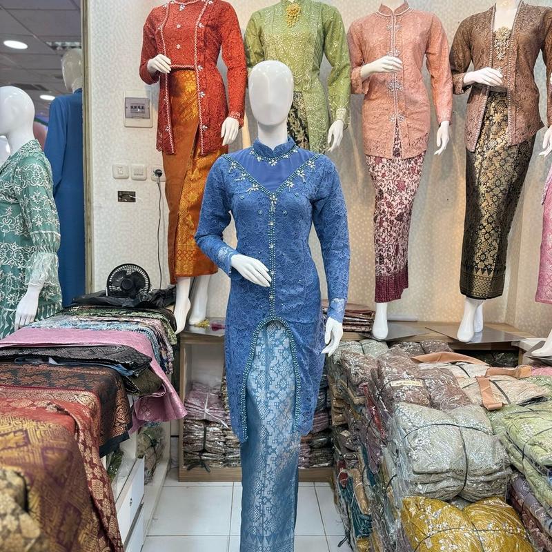 Kebaya Payet Dada Songket Lilit untuk Pesta, Lamaran, dan Wisuda - Wanita, Dress Panjang Mewah 3