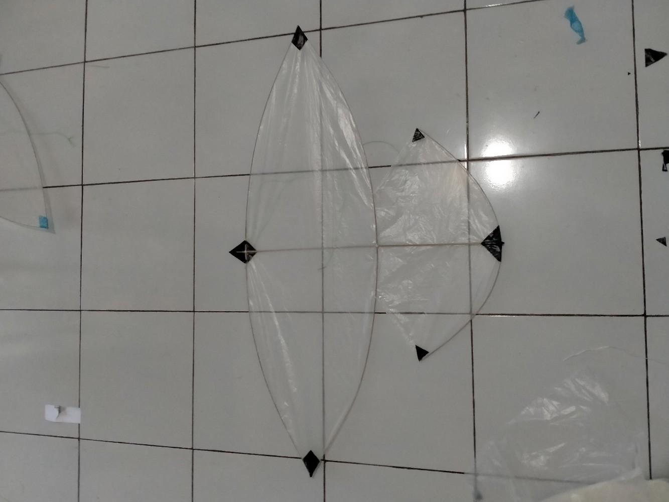 Layangan papiran lemes siap terbang