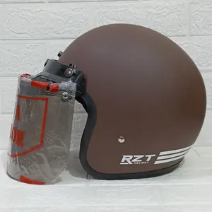 HELM RETRO BOGO POLOS CLASIC