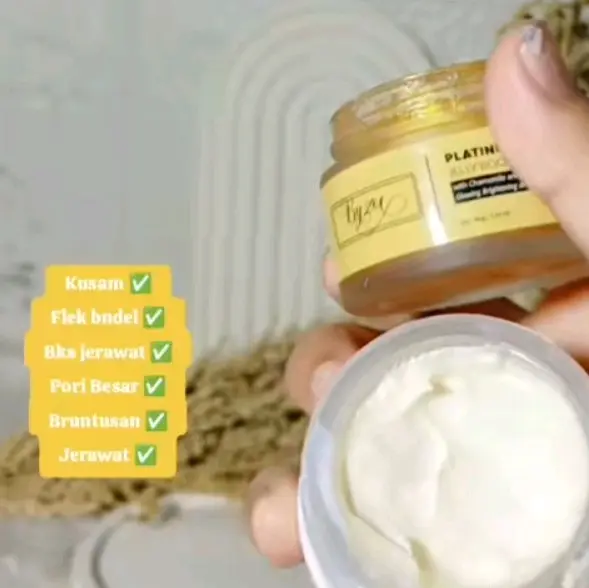 cream byzoe glow jelly booster platinum dan moisturizing sunsceern 2in1 2