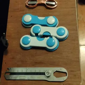 [BEC] Gantungan Kunci 18 in 1 Snowflake Multifungsi Pocket Wrench Skaer Tool Serbaguna Survival 18 in 1