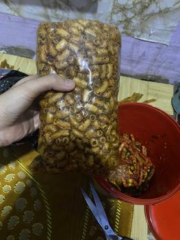 Product Review of seblak Makaroni bantat pedas daun jeruk 500 gram Cemilan Food Chips from R**h 0