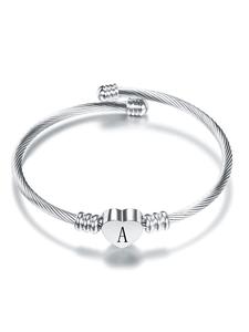Pulsera de Acero Inoxidable con Letra y Corazón, Brazalete Ajustable de Acero de Titanio, Diseño de Cierre Multifuncional Unisex, Regalo de Joyería Personalizado