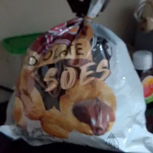 COD Soes Coklat Cokelat/strawberry/Update kemasan terbaru / merek baru/Malona/500g/1kg / mix rasa/halal Kue Sus Kering Isi soes coklat lumer 1 kgr Enak Murah Cemilan keluarga,  Chocolate Food Makanan Snack Manis Biskuit Susu Toples