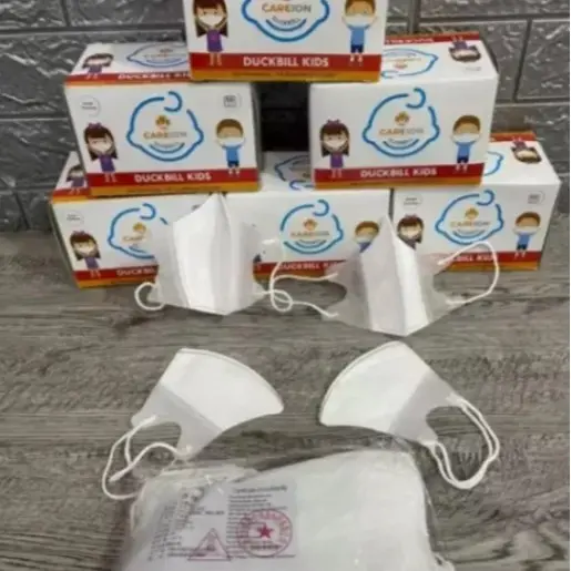 1 Box Isi 50 Pcs Masker Duckbill Anak Hitam Putih / Duckbill Anak Hitam Putih 10 Pcs,20 Pcs dan 50 Pcs Cewek 0