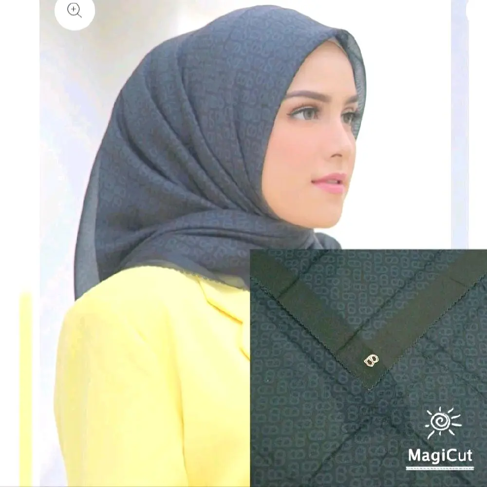 Button scarves motif Tapis dan Monogram voile square semi original button scarves mirror, look like ori/ kemasan Kotak/ bahan Voal, Nyaman dan Cantik. Kasual hijab.