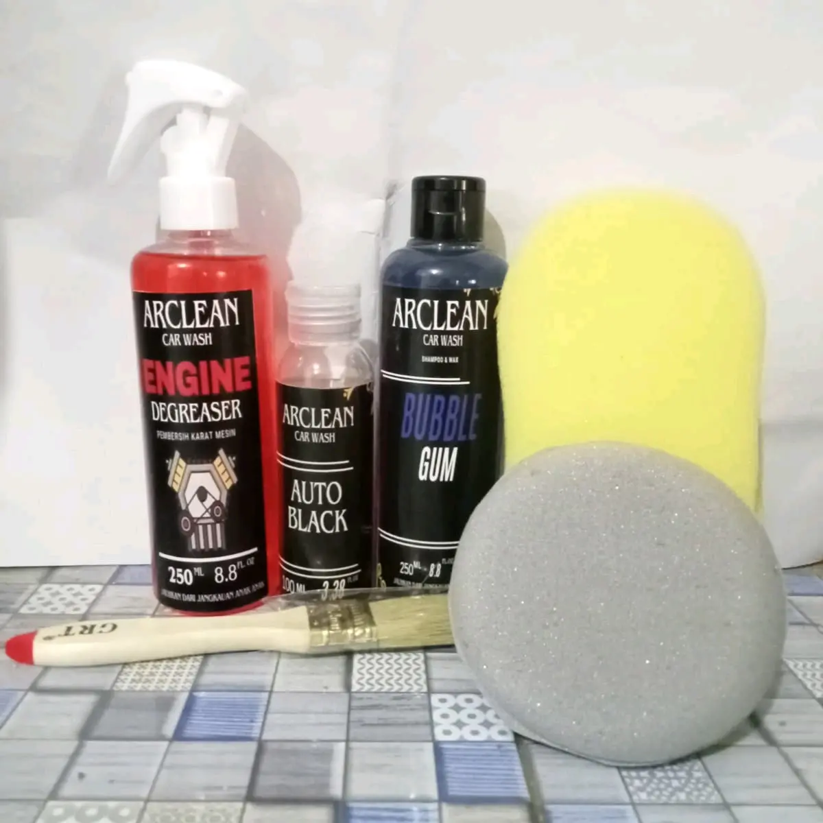 PAKET 3 BOTOL SHAMPOO BUBBLE GUM+ ENGINE DEGREASER+SHINE CUCI KENDARAAN by ARCLEAN37 car wash. Pembersih Mesin Pengkilap Body Ban