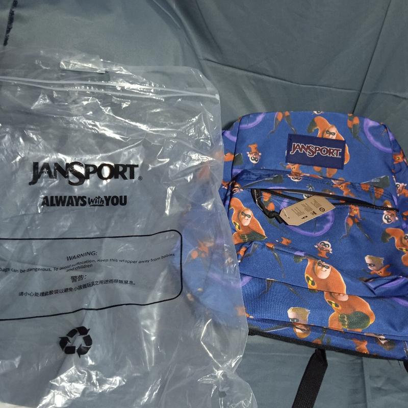 Product Introduction of JanSport Motif Incredibles (HOLOGRAM JS+BARCODE BISA DI SCAN) (SLETING JS+RING JS) FULL TAG EMBOS 3